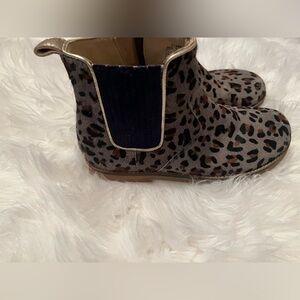 Mini Boden calf hair Chelsea boots